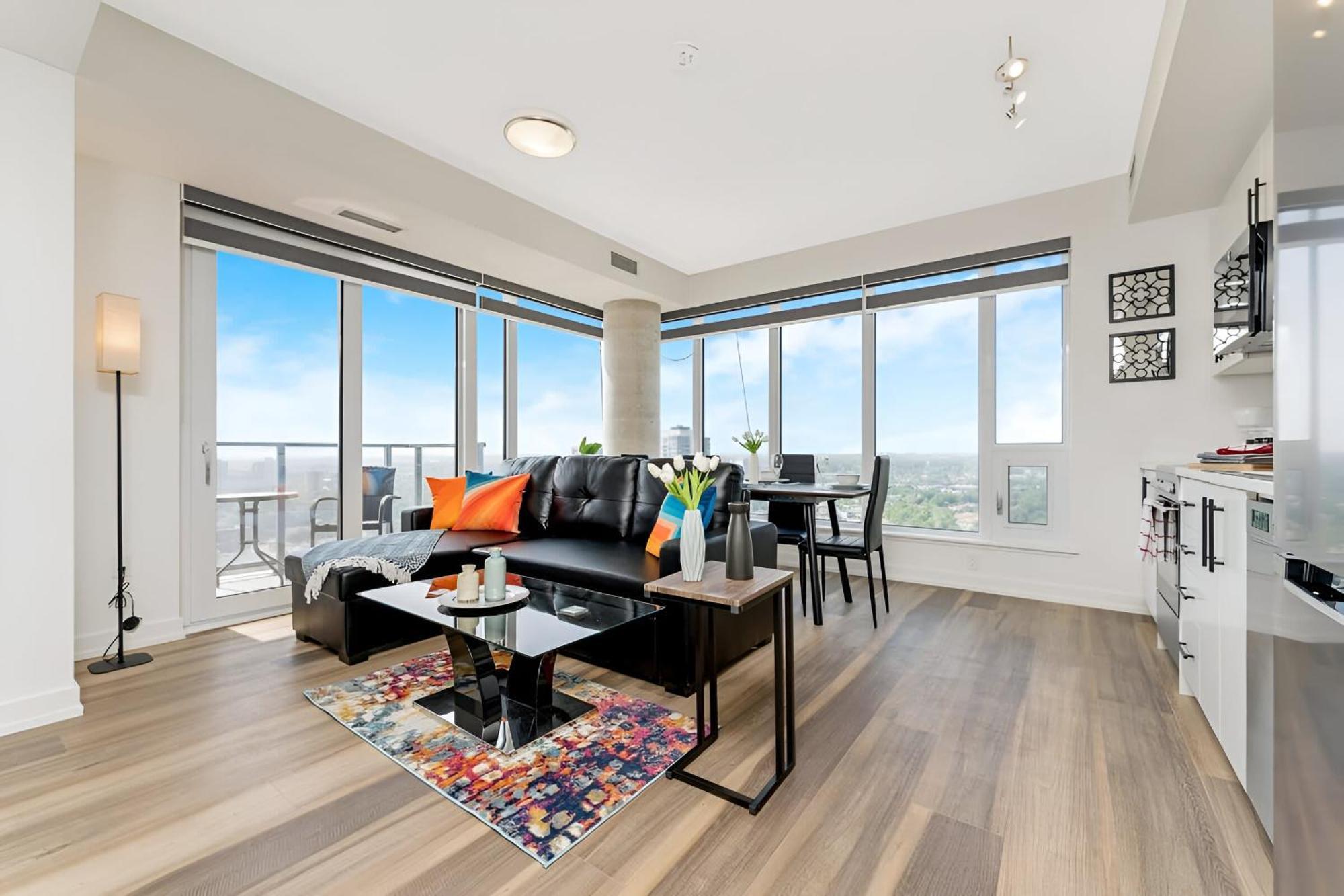 Newly Built Condo With Amazing Views Kitchener Exterior foto
